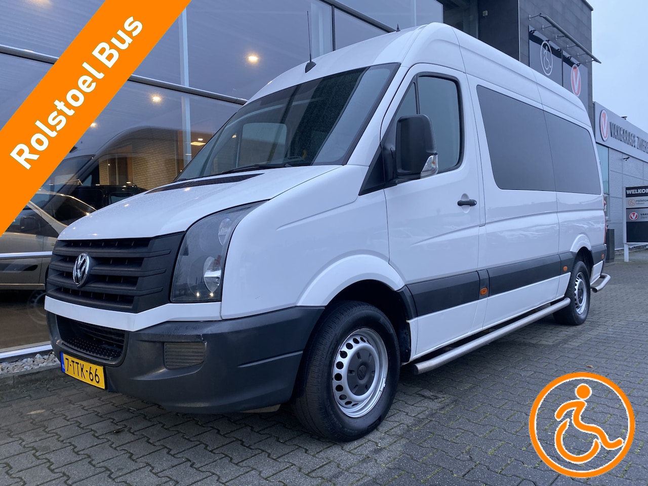 Volkswagen Crafter - Rolstoelbus / Personenbus 35 2.0 TDI L2H1 BM (Mooie complete en multifunctionele Rolstoelb - AutoWereld.nl