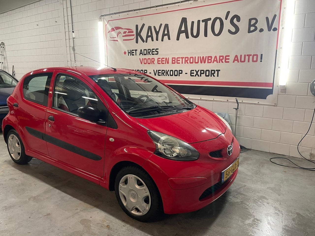 Toyota Aygo - 1.0-12V/5-DEURS/NIEUWE APK - AutoWereld.nl