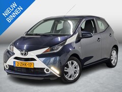 Toyota Aygo - 1.0 VVT-i x-play NL camera airco