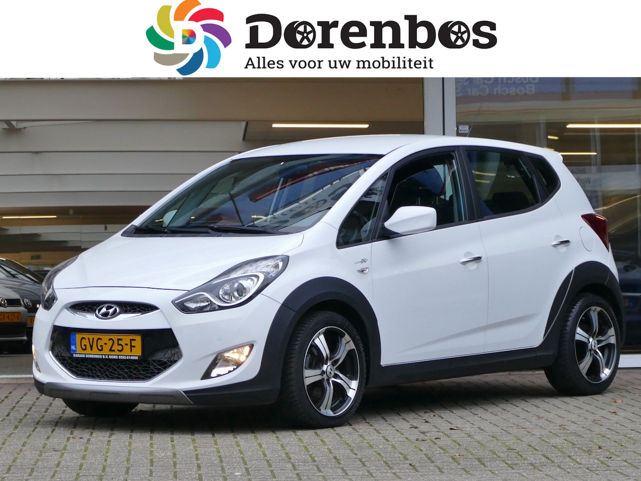 Hyundai ix20 - 1.6i Crossline X AUTOMAAT | all-season-banden | stoelverwarming - AutoWereld.nl