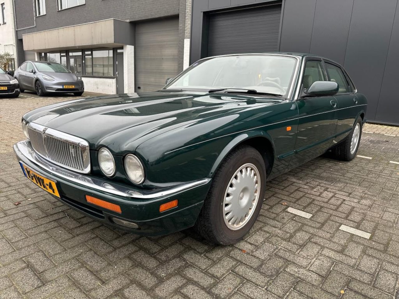 Jaguar XJ - 3.2 LPG G3 APK 12-12-2025 - AutoWereld.nl