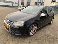 Volkswagen Golf - 1.6 FSI Trendline / APK / AIRCO / INRUIL AUTO / MEENEEMPRIJS