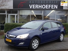 Opel Astra Sports Tourer - 1.4 Turbo Edition - VOL ONDERHOUDEN - CLIMATE / CRUISE CONTR - BOEKEJN 2 SLEUTELS