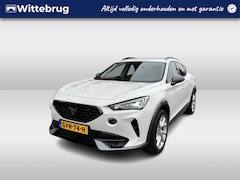 CUPRA Formentor - 1.4 e-Hybrid Adrenaline / AUTOMAAT/ PARK. SENSOREN/ MATRIX/ STUUR VERWARM./ KEYLESS/ ADAPT