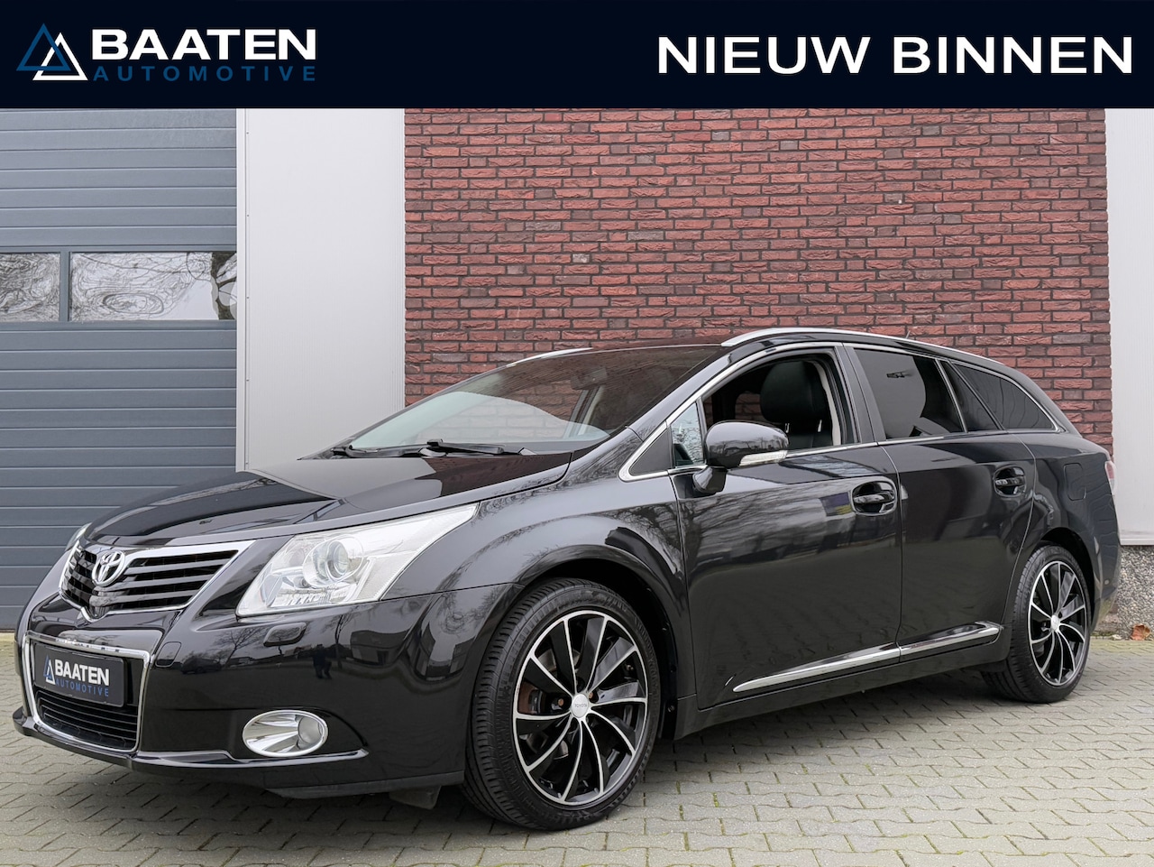 Toyota Avensis Wagon - 2.0 VVTi |Full option|Leder|Pano|Camera|Navi|Memory|Xenon|Youngtimer|UNIEK - AutoWereld.nl