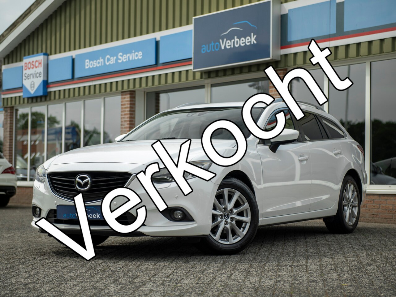 Mazda 6 Sportbreak - 2.0 Red Dot Edition | Bi-Xenon Adaptive | Lane Departure Warning | Navi TomTom-software | - AutoWereld.nl