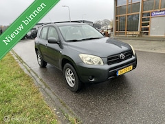 Toyota RAV4 - 2.0 VVTi Executive koppeling slipt 4x4