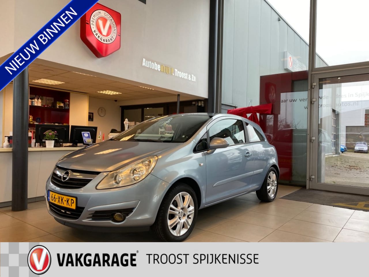 Opel Corsa - 1.2-16V Cosmo 1.2-16V Cosmo,100% Onderhouden,5 Zits,Automaat,Airco,Elektrischpakket,16 Inch Lmv - AutoWereld.nl