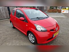 Toyota Aygo - 1.0-12V + Airco en nieuwe apk