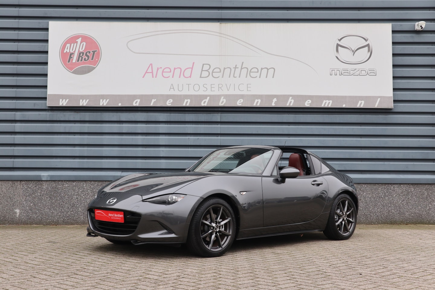 Mazda MX-5 RF - 2.0 SkyActiv-G 160 GT-M 2.0 SkyActiv-G 160 GT-M - AutoWereld.nl