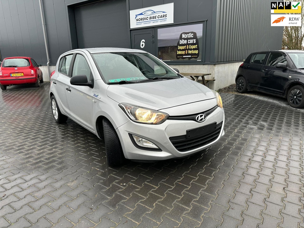 Hyundai i20 - 1.2i Business Edition 1.2i Business Edition - AutoWereld.nl