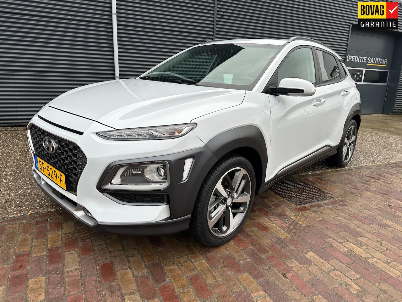 Hyundai Kona - 1.6 T-GDI Automaat Premium - AutoWereld.nl