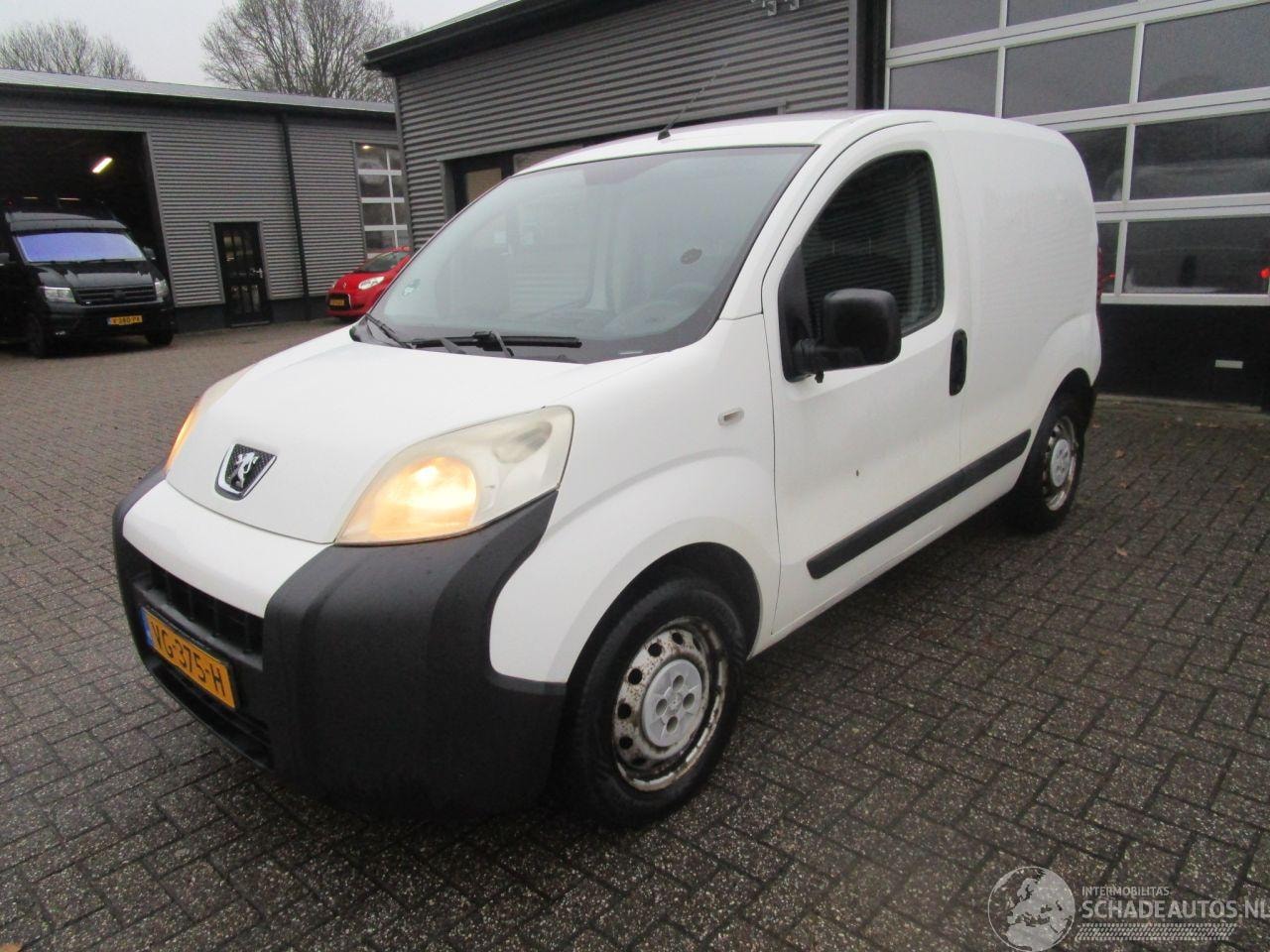 Peugeot Bipper - 3.0 HDI XR Profit+ - AutoWereld.nl