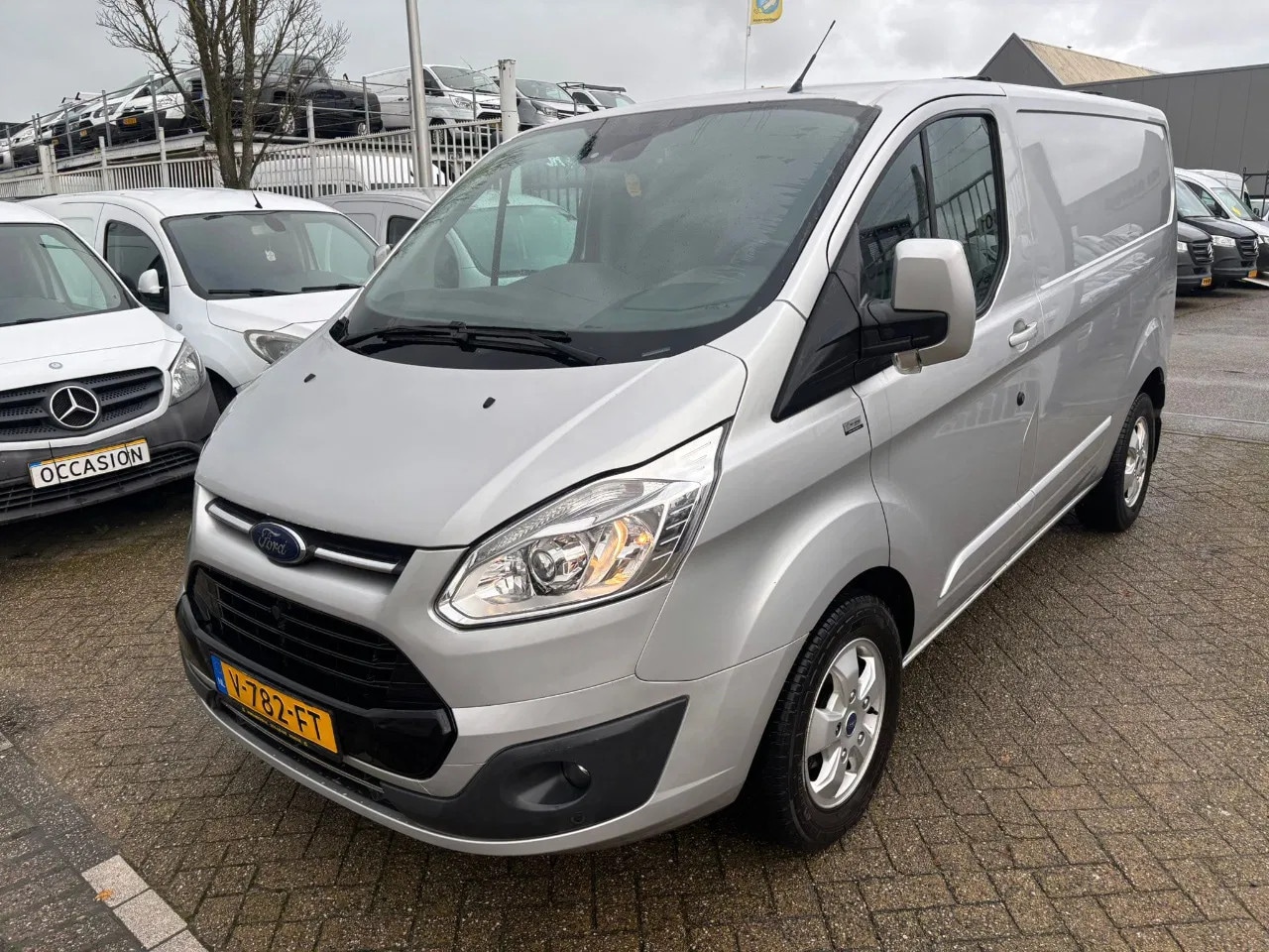 Ford Transit Custom - AIRCO NAVI EURO6 - AutoWereld.nl