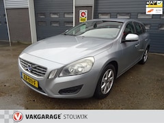 Volvo V60 - 1.6 DRIVe Kinetic, Rijklaar, ZO MEENEEMPRIJS