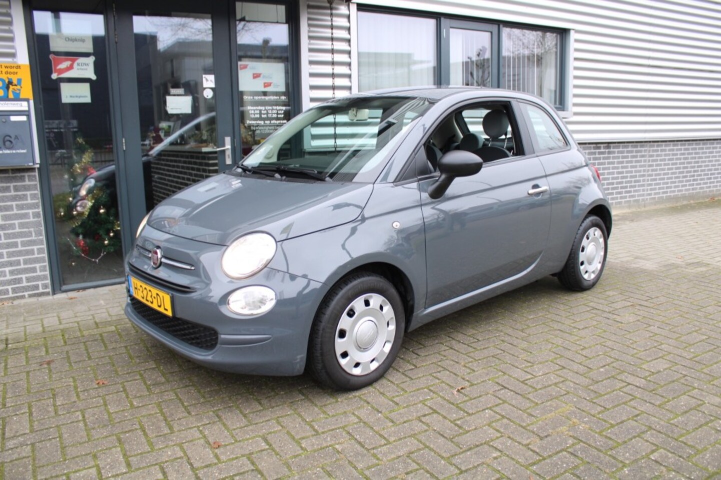 Fiat 500 - 1.2i YOUNG 25000KM NAP AIRCO CRUISE NAVI CONTROL APP - AutoWereld.nl