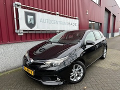 Toyota Auris - 1.8 Hybrid Dynamic // Automaat // Navi // PDC // Clima // Cruise control