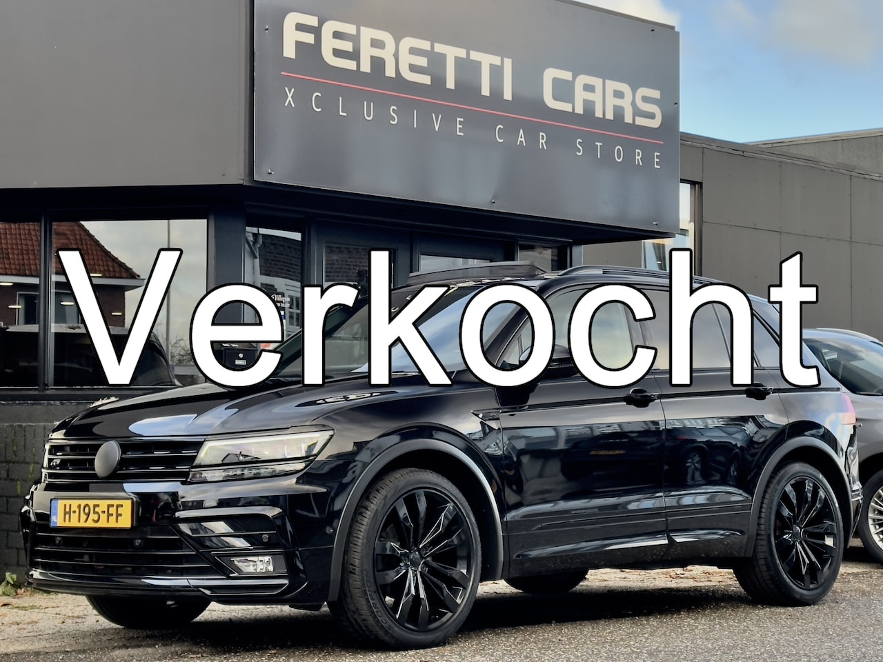 Volkswagen Tiguan - 1.5 TSI ACT AUT7 HIGHLINE 3X R-LINE BLACK-EDITION 150PK. PANODAK LEDER 20 INCH-LMV NAVI CA - AutoWereld.nl