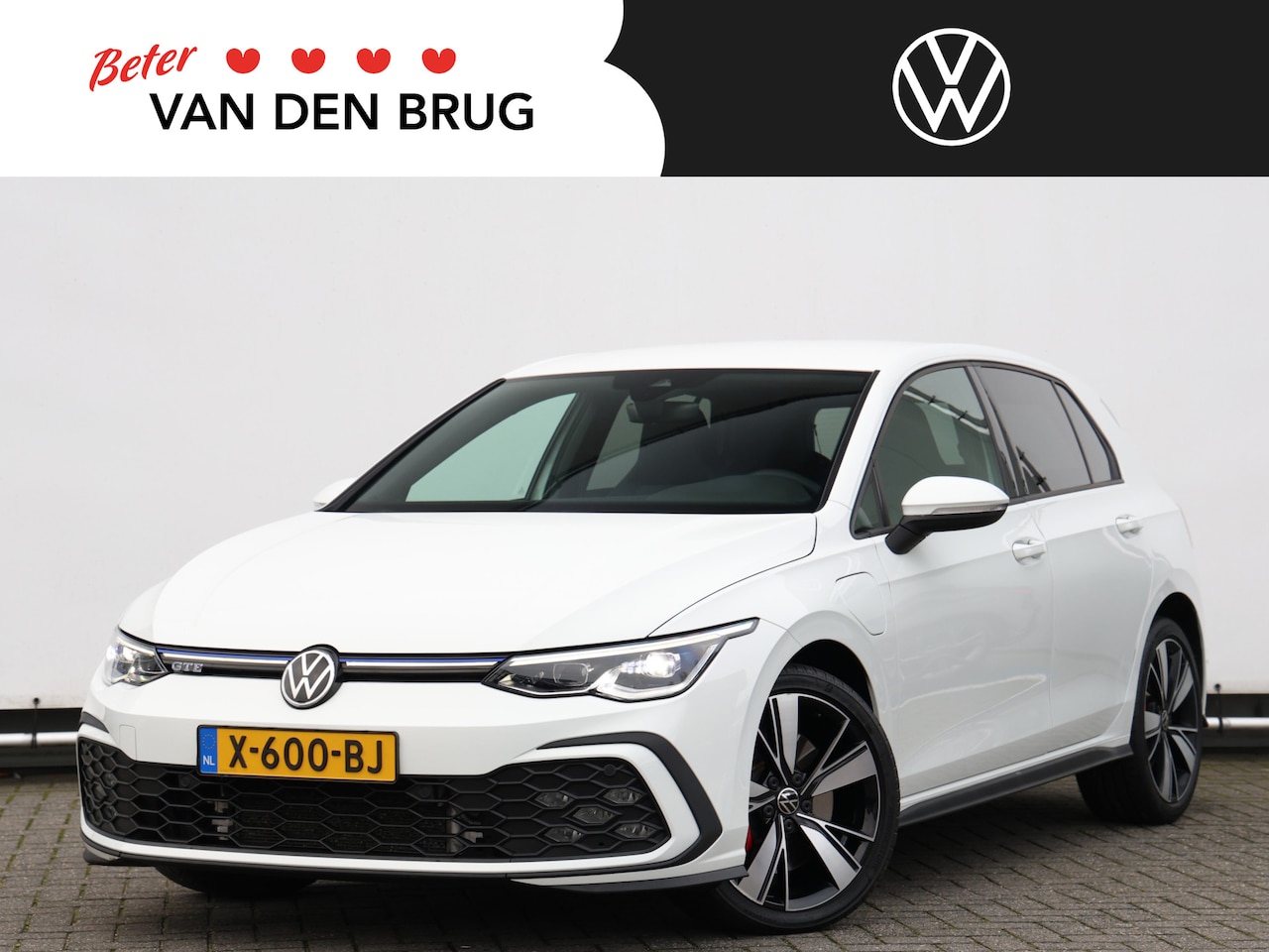 Volkswagen Golf - 1.4 eHybrid GTE 245PK DSG I Led plus I Winterpakket I 18 inch Velgen | Navigatie I Mistlam - AutoWereld.nl