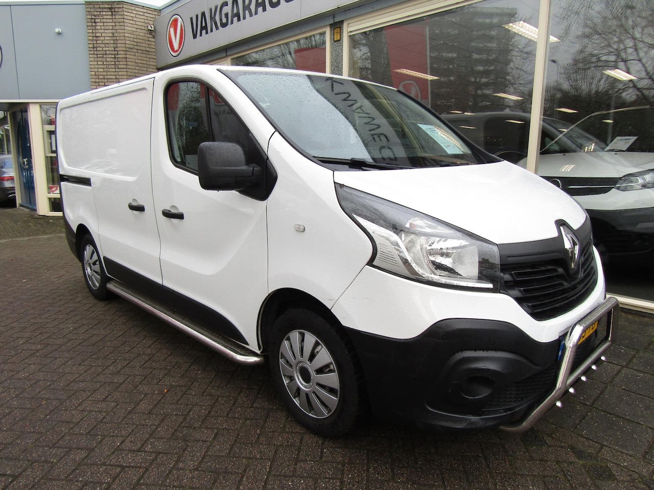 Renault Trafic - BESTEL 3 ZITS CAMERA TREKHAAK - AutoWereld.nl