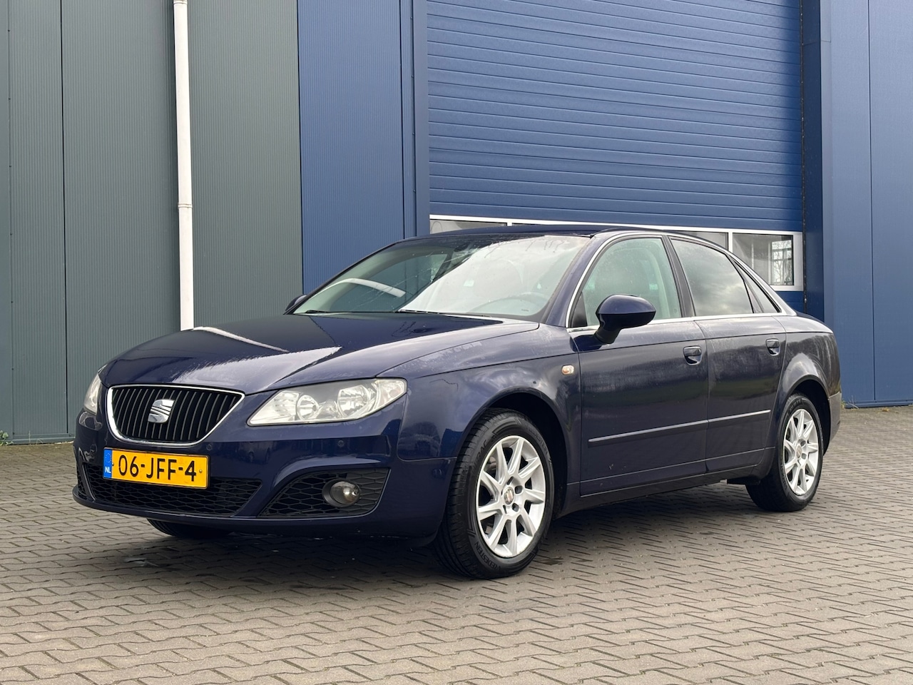 Seat Exeo - 1.8 Style | Airco + Cruise control | - AutoWereld.nl