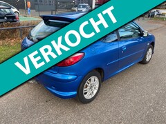 Peugeot 206 - 1.4 Forever Airco Nieuwe APK Bij Aflevering