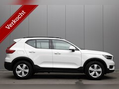 Volvo XC40 - 1.5 T2 Momentum