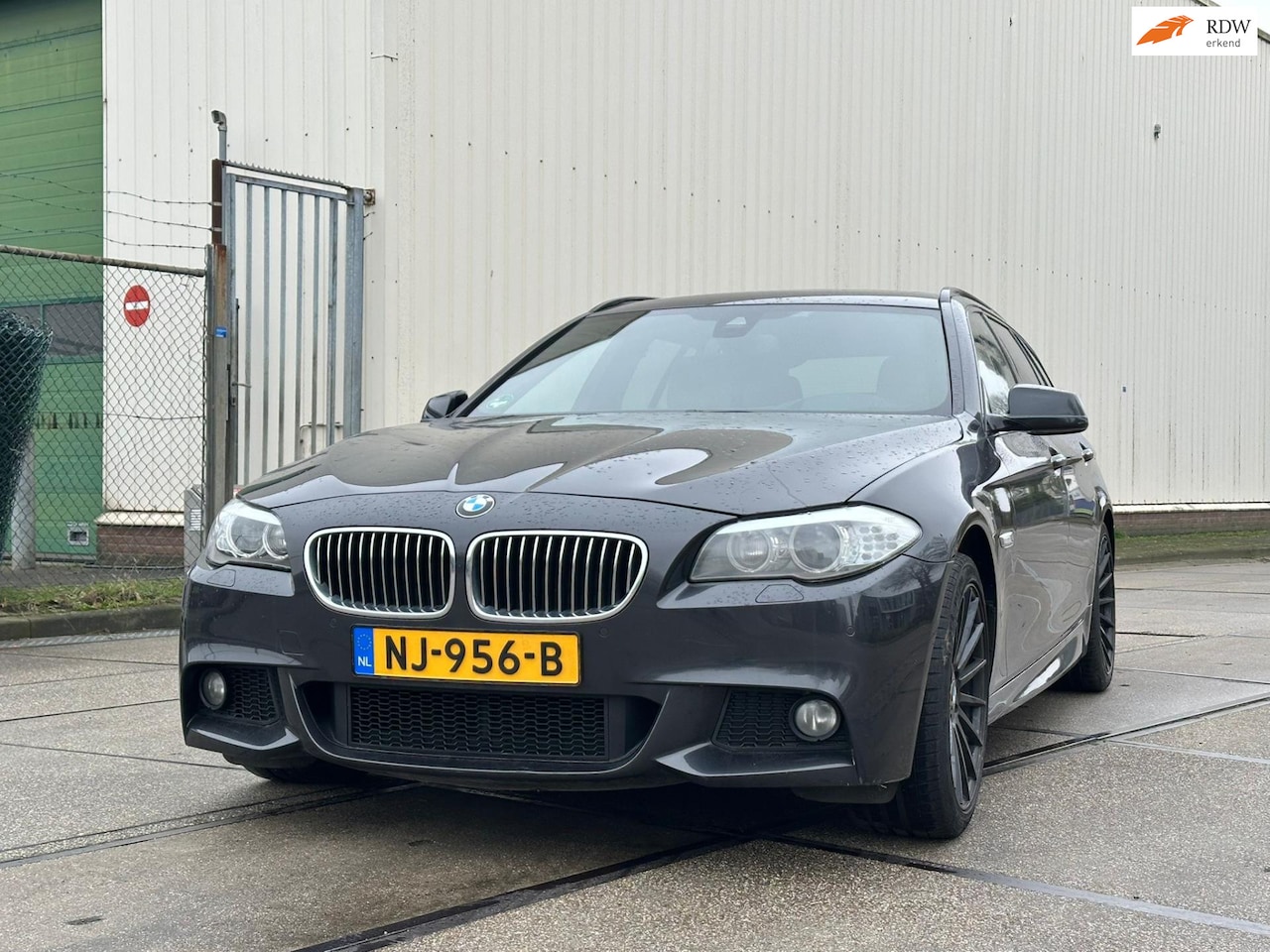 BMW 5-serie Touring - 520d M Sport Head-Up/Pano/19inc Vol - AutoWereld.nl