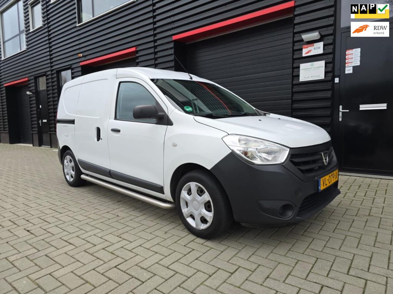 Dacia Dokker - 1.5 dCi 75 Ambiance / ELEC. PAKKET / AIRCO / NETTE AUTO! - AutoWereld.nl