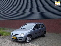 Opel Corsa - 1.0-12V Essentia met nieuwe Apk