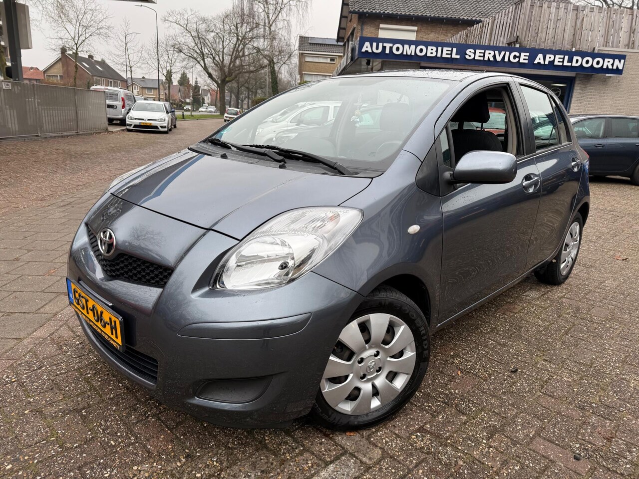 Toyota Yaris - 1.0 VVTi Acces *AIRCO*ELEKTR. RAMEN*STUURBEKR.*APK* - AutoWereld.nl