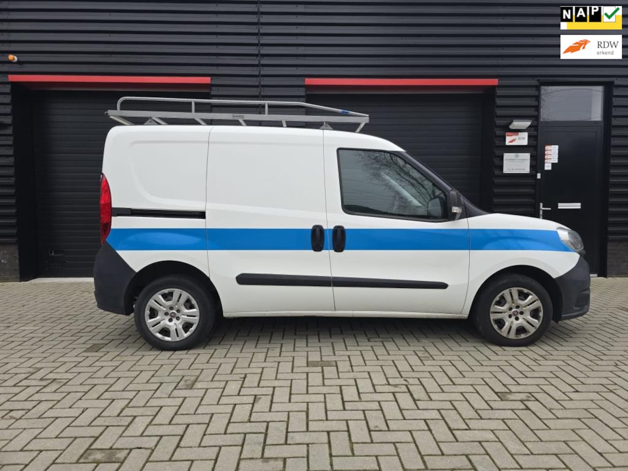 Fiat Doblò Cargo - 1.3 MJ L1H1 Actual / AIRCO / ELEC. PAKKET / BOEKJES + NAP - AutoWereld.nl