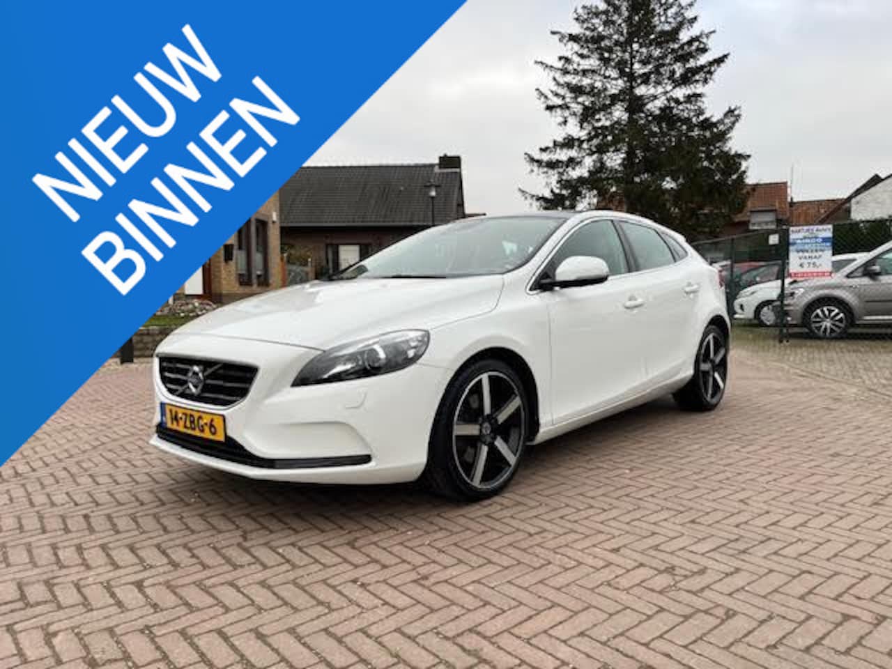 Volvo V40 - 1.6 T3 Summum 1.6 T3 Summum - AutoWereld.nl