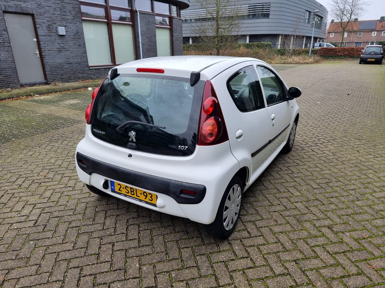 Peugeot 107 - 1.0 Première