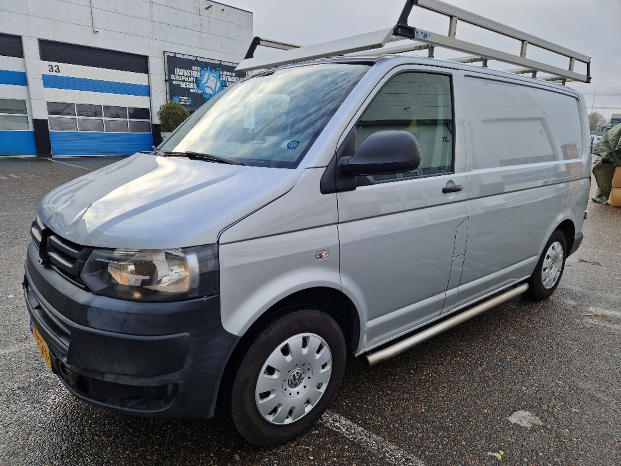 Volkswagen Transporter - 2.0 TDI 141pk airco navi zeer mooi lichte voorschade L1H1 BM - AutoWereld.nl