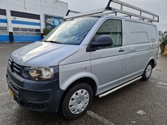 Volkswagen Transporter - 2.0 TDI 141pk airco navi zeer mooi lichte voorschadetrekhaak imperiaal kastje L1H1 BM