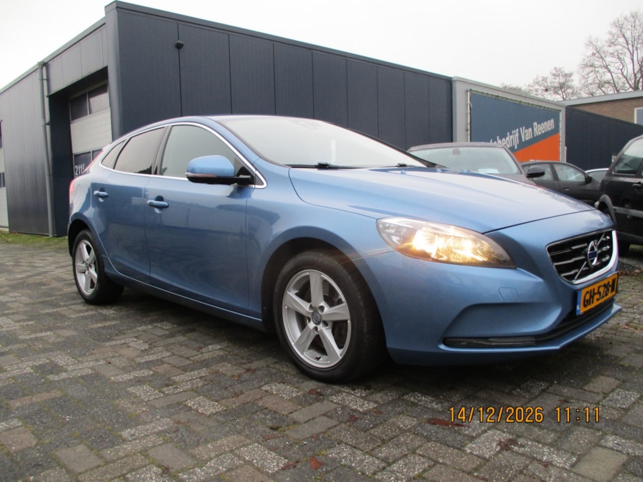 Volvo V40 - 2.0 D4 Momentum Bns - AutoWereld.nl