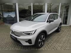 Volvo XC40 - RECHARGE PURE ELECTRIC PLUS 252 PK | TREKHAAK | ALL WEATHER