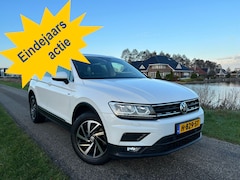 Volkswagen Tiguan - 1.5 TSI ACT Highline Navi / Automaat / Nieuw Model