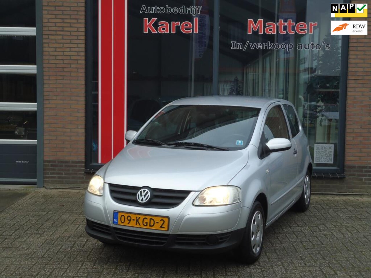 Volkswagen Fox - 1.2 Trendline *WEINIG KM'S* *APK T/M 03-12-2025* - AutoWereld.nl