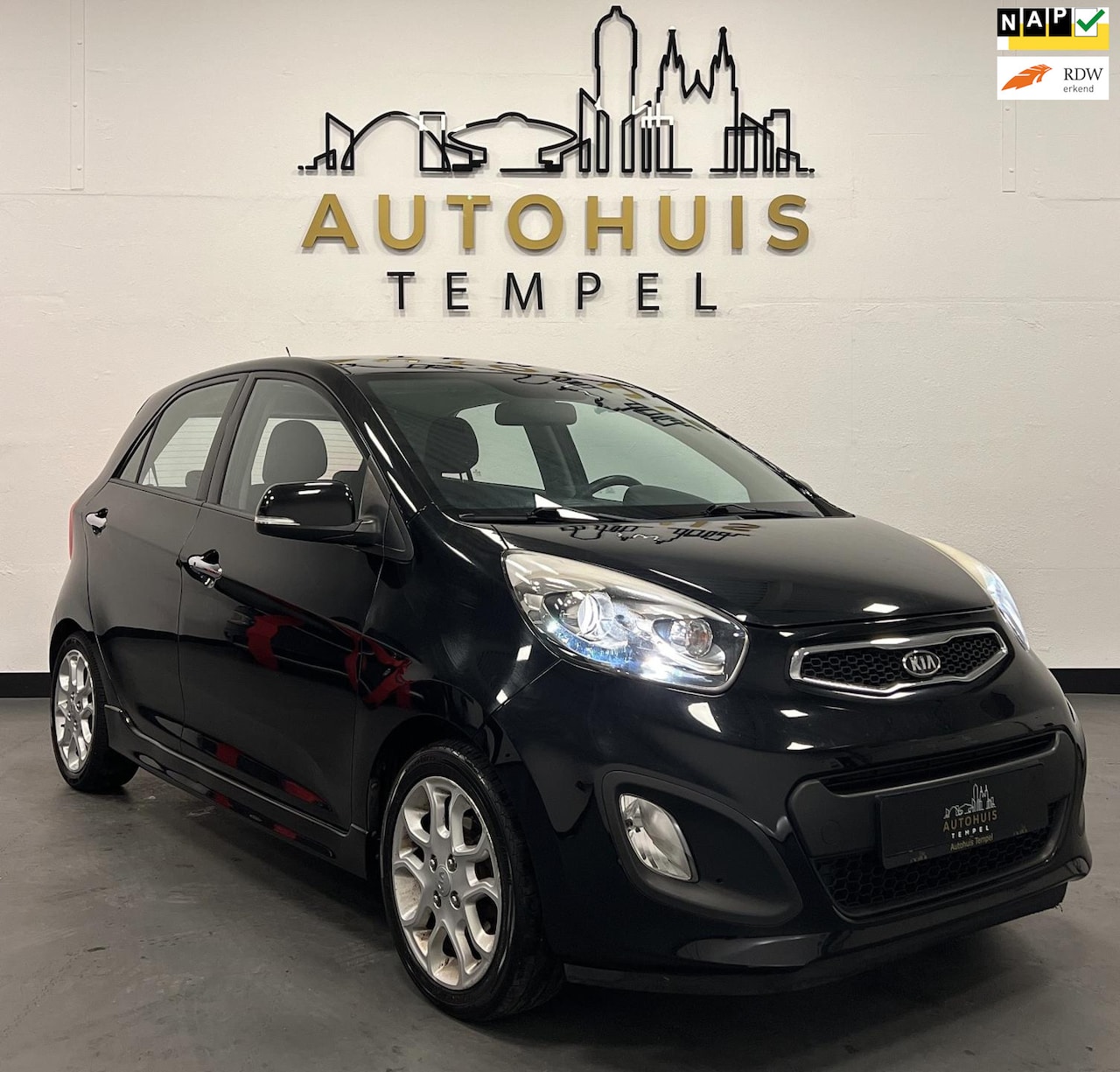 Kia Picanto - 1.2 CVVT Led Airco 5Drs Apple Carplay Keyless Lm Velgen - AutoWereld.nl