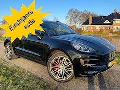 Porsche Macan - 3.6 Turbo 400 PK Sport Chrono / Pano / Alcantara hemel Nieuwstaat