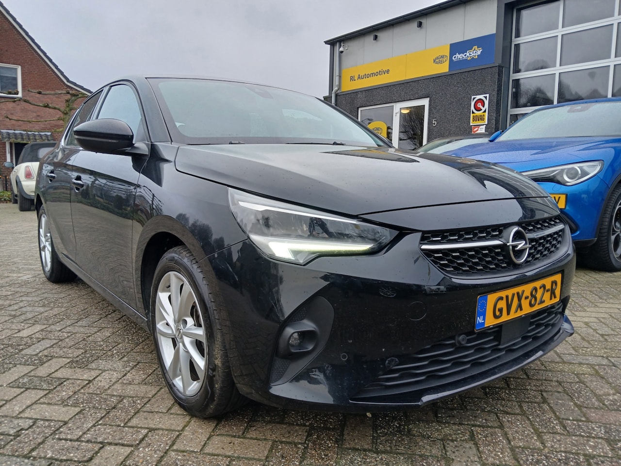 Opel Corsa - 1.2 Elegance - Automaat - Navigatie - LED - AutoWereld.nl