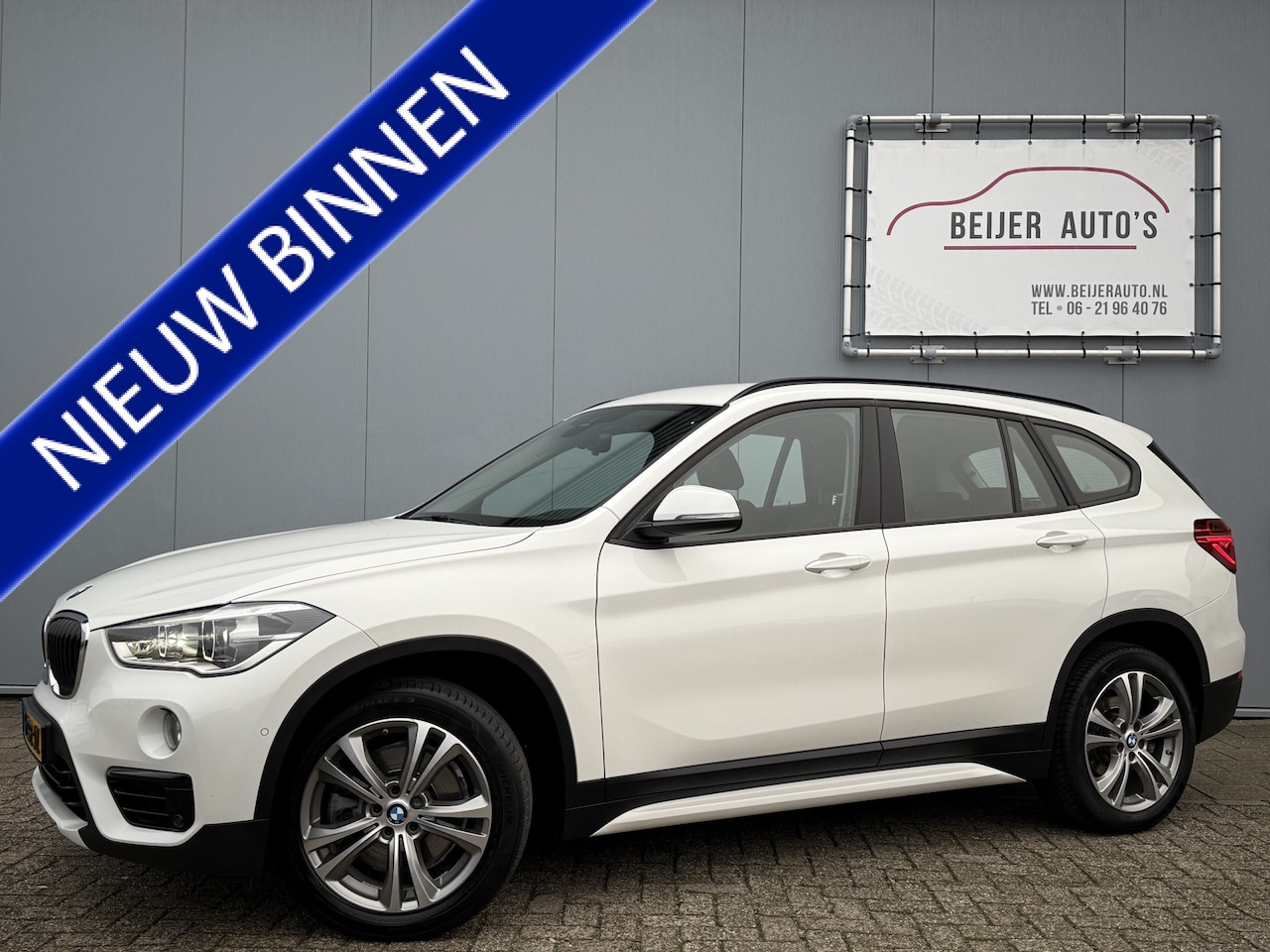 BMW X1 - xDrive20i High Executive Automaat/Trekhaak/Leer/Dealer. - AutoWereld.nl