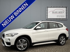 BMW X1 - xDrive20i High Executive Automaat/Trekhaak/Leer/Dealer