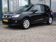 Seat Arona - 1.0 TSI Style Business Intense | Achteruitrijcamera | Parkersensoren | Trekhaak |