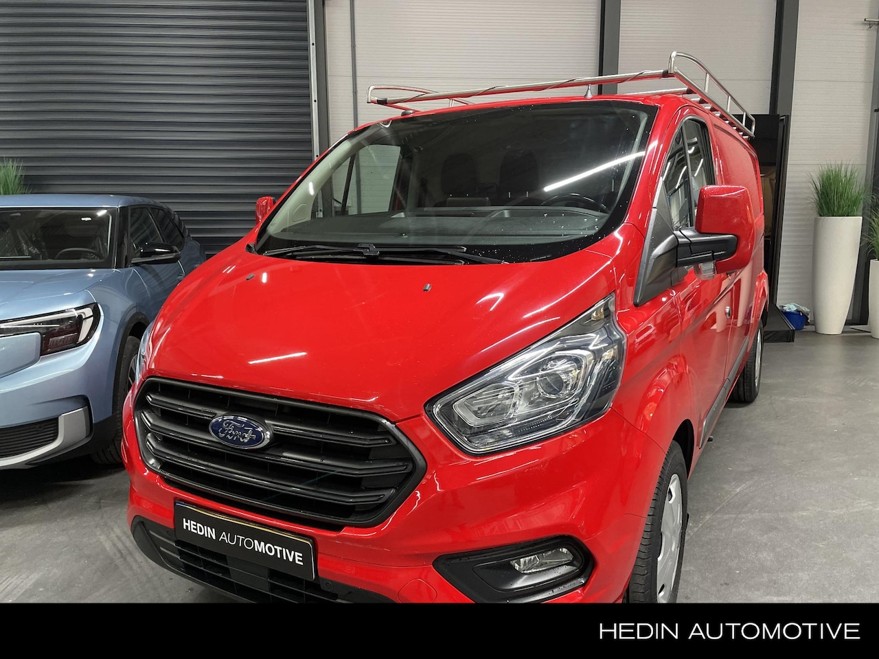 Ford Transit Custom - 300 2.0 TDCI L2H1 Trend | Automaat | Navi | Carplay | Imperial | - AutoWereld.nl