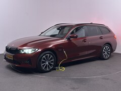 BMW 3-serie Touring - 320e Sportline Plug in Hybrid PHEV | Half Lederen Sporstoelen Verwarmd | M Sportstuur | Ap