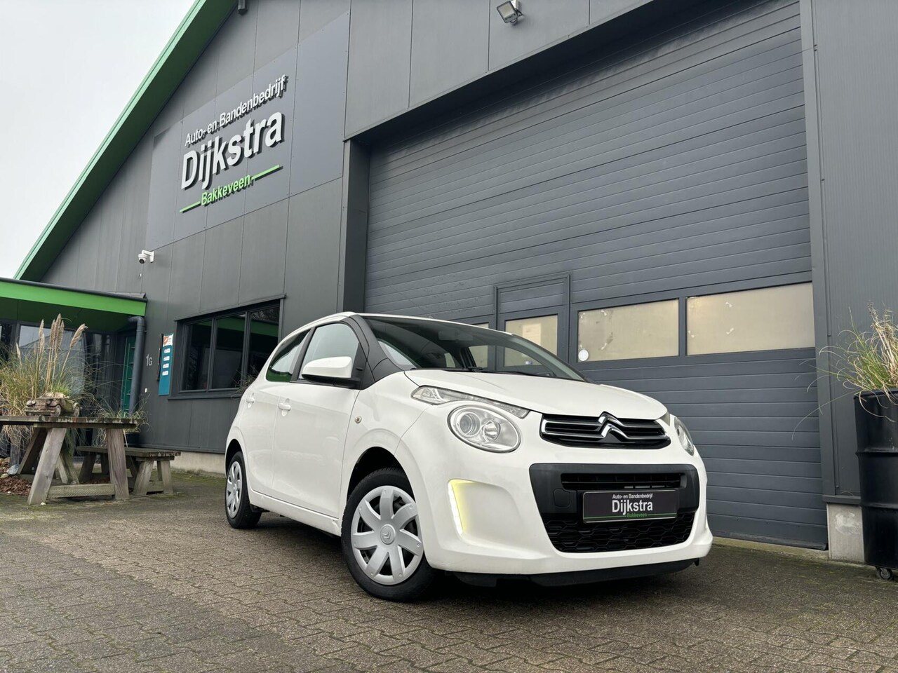 Citroën C1 - 1.0 e-VTi Feel Airco/ Bluetooth/ Cruise Control!!