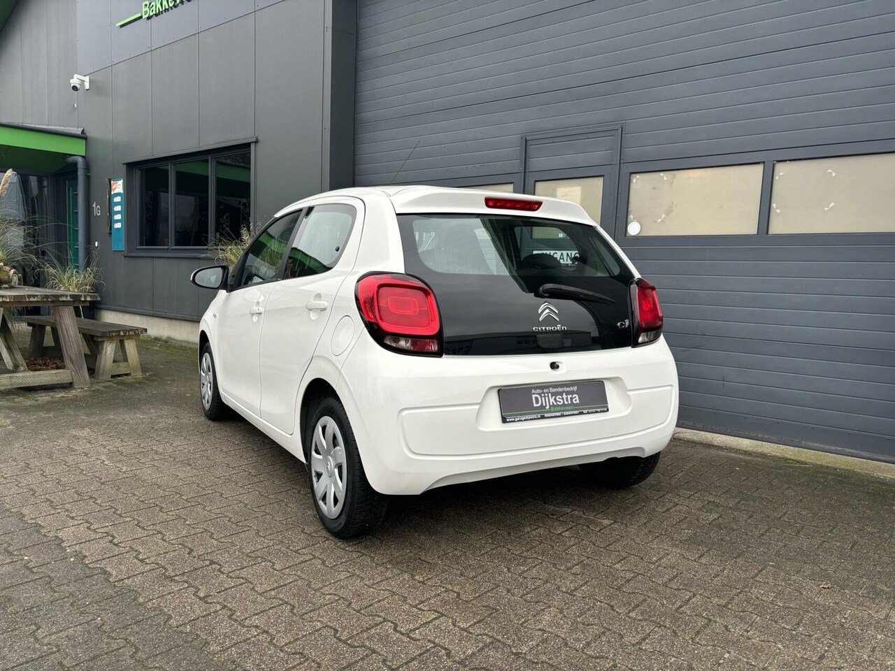 Citroën C1 - 1.0 e-VTi Feel Airco/ Bluetooth/ Cruise Control!!